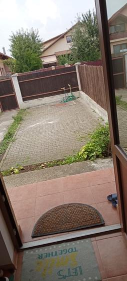 Casă cu 3 camere în Sânpetru