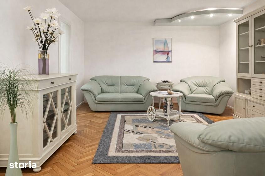 Apartament cu 3 camere decomandat în Ultracentral