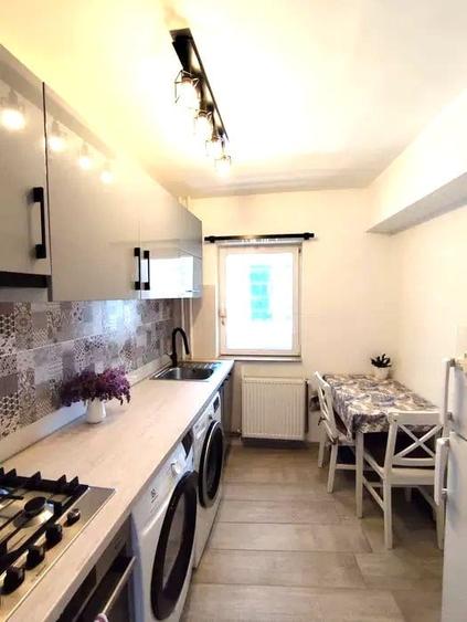 Apartament 1 camere, etaj intermediar, zona Piata Mihai Viteazu - 1