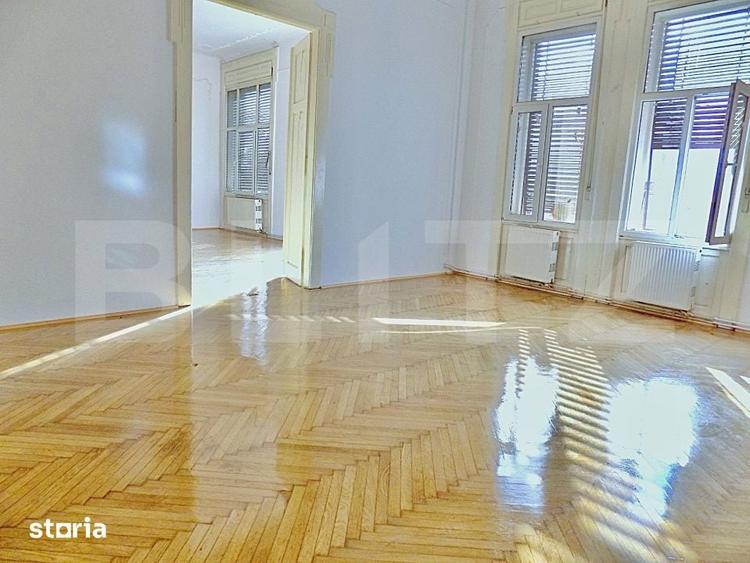 Apartament cu 4 camere decomandat în Fabric