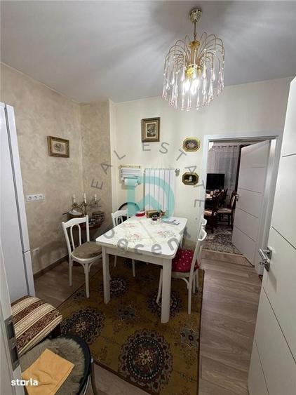 Casă cu 3 camere cu Teren 100 Mp în Piața Cluj
