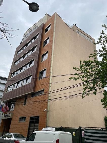 Spațiu comercial, de 4,230 mp, în Grozăvești
