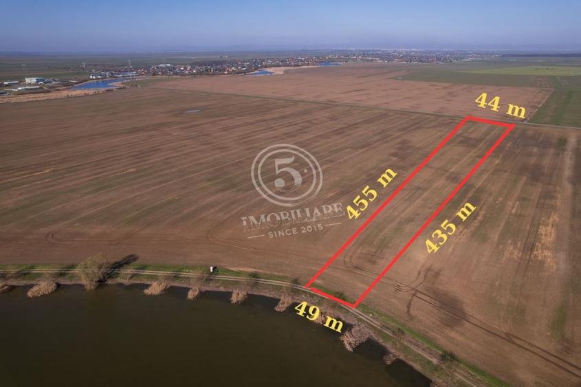 Teren Construcții intravilan de 17500 mp, în Frumușani