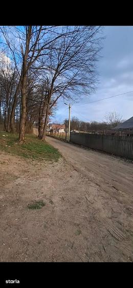 Casă cu 3 camere cu Teren 420 Mp în Bârnova