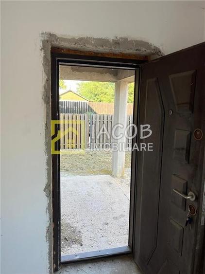 Casă individuală cu 4 camere cu Teren 259 Mp în Dumbrava (Berești-Bistrița)