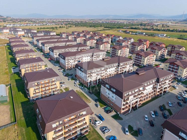 Apartament cu 2 camere decomandat, mobilat în Sânpetru