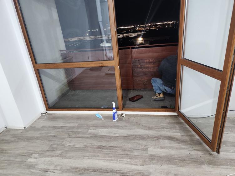 Apartament cu 2 camere decomandat în Exterior Vest