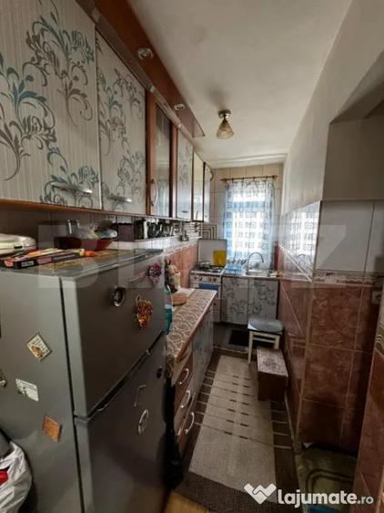 Apartament cu 2 camere decomandat în Dâmbu Pietros