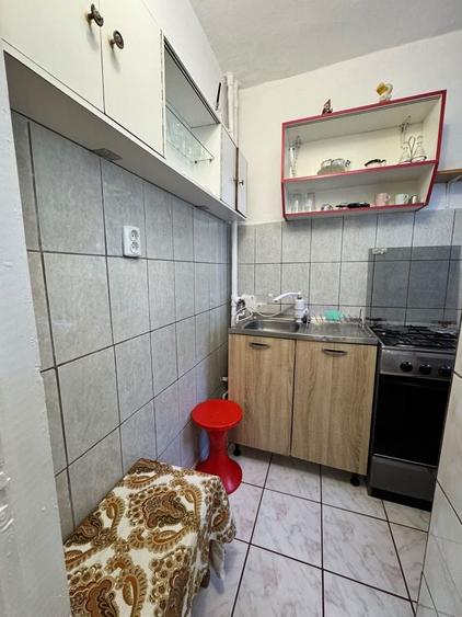 Garsonieră decomandată în Micălaca