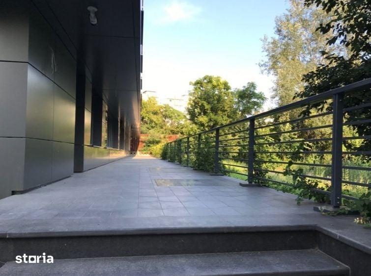 Spațiu comercial, de 250 mp, în Nerva Traian