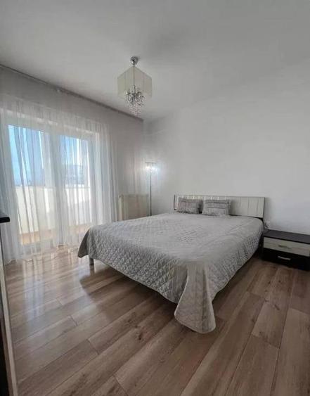 Apartament cu 4 camere, mobilat în Mărăști