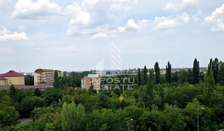 Apartament cu 2 camere semidecomandat, mobilat în Aradului