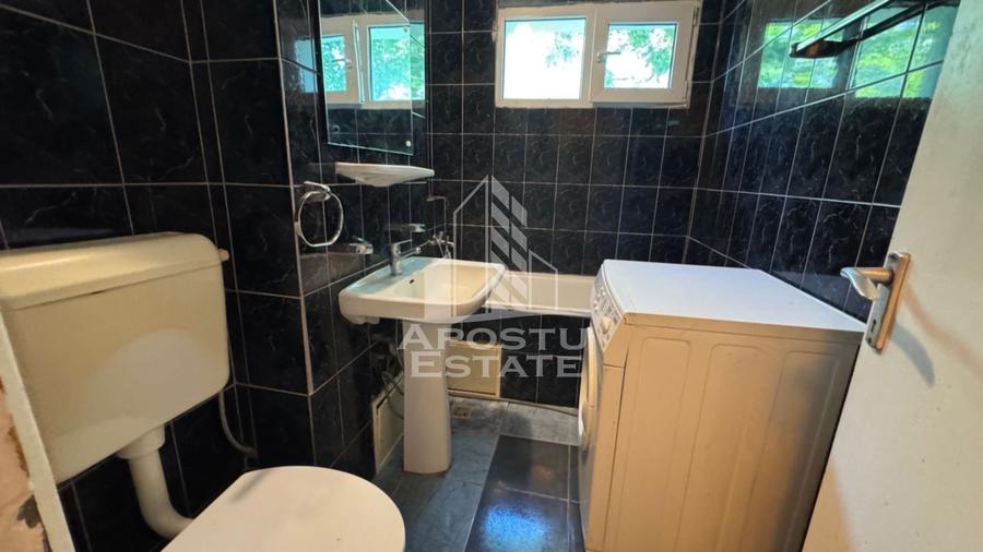 Apartament cu 2 camere semidecomandat în Tipografilor
