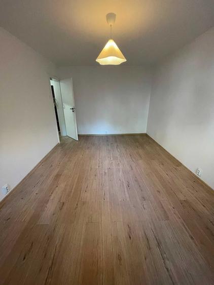 Apartament cu 2 camere decomandat în Apusului