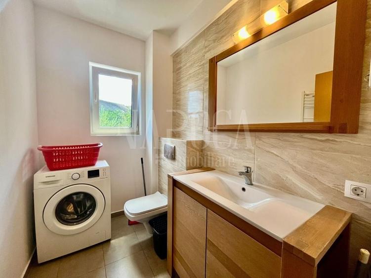 Apartament cu 3 camere semidecomandat în Zorilor