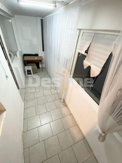 Apartament cu 2 camere semidecomandat, mobilat în Gorjului
