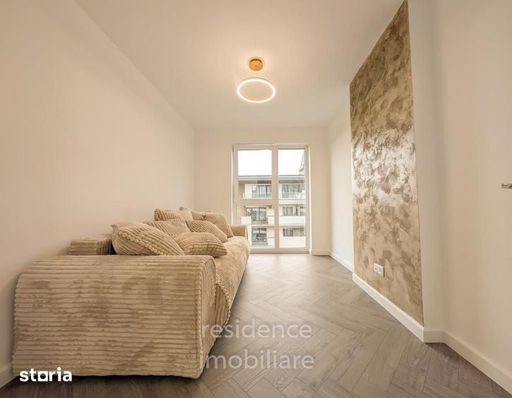 Apartament cu 3 camere semidecomandat în Sopor