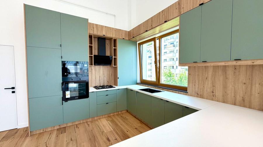 Apartament cu 4 camere semidecomandat, mobilat în Domenii