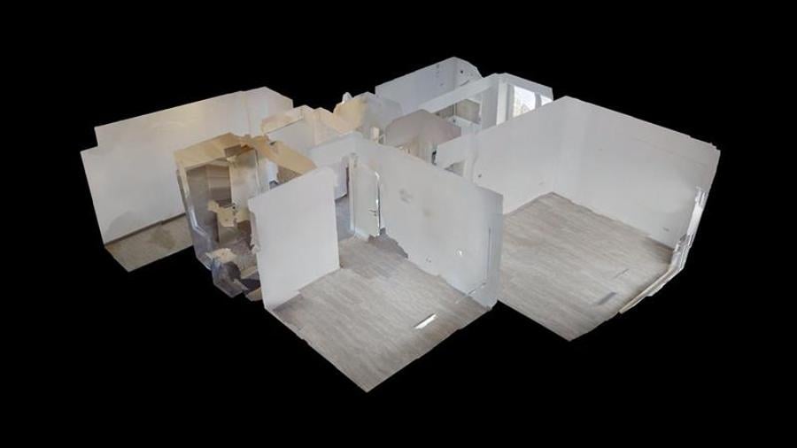 Apartament cu 2 camere decomandat în Tractorul
