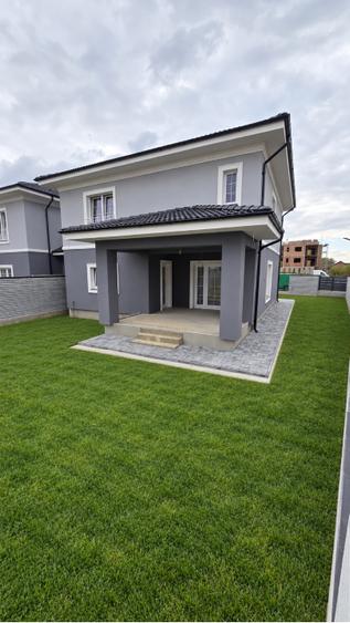 Duplex cu 4 camere cu Teren 390 Mp în Moșnița Nouă
