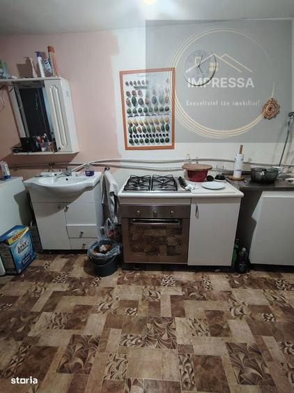 Casă cu 4 camere cu Teren 1900 Mp în Dornești
