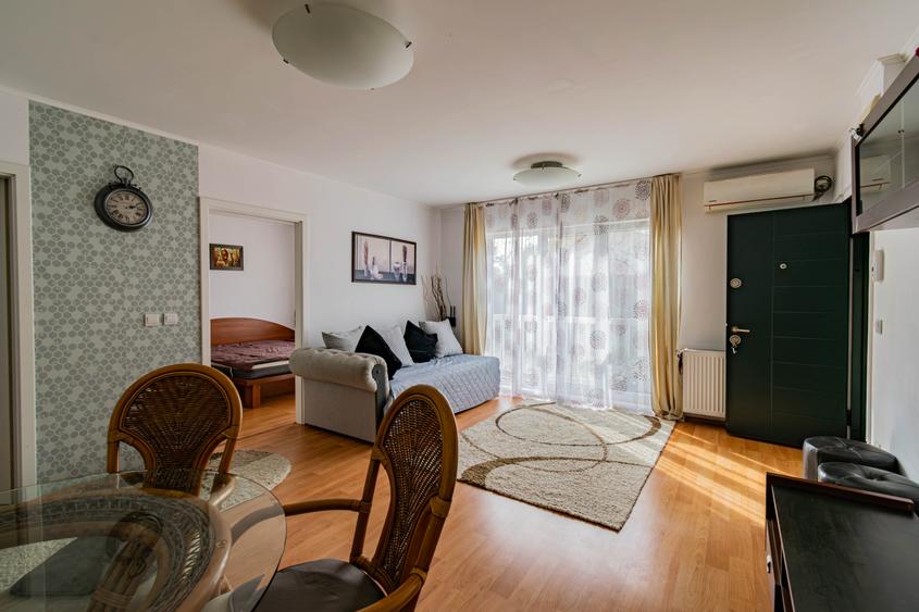 Apartament cu 3 camere decomandat în Corbeanca