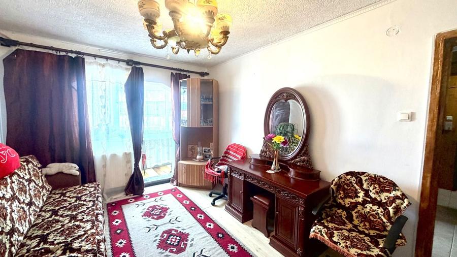 Apartament de vanzare 3 camere Sacele - 16