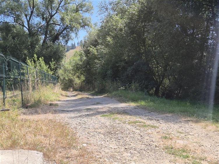 Teren intravilan de 1300 mp, în Mănăstirea Humorului