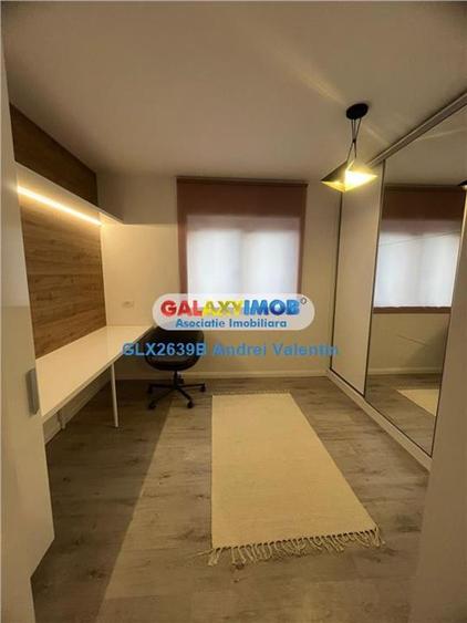 Casă cu 5 camere cu Teren 250 Mp în Central