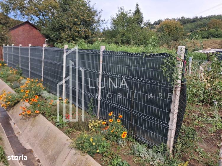 Teren de 938 mp, în Remetea