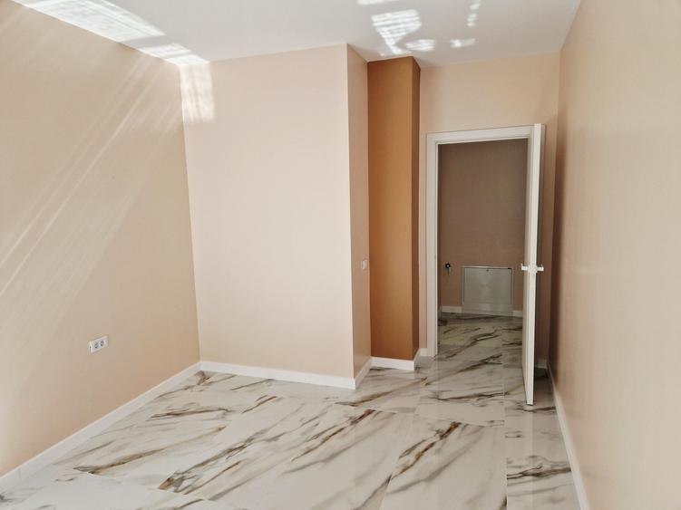 Apartament cu 2 camere decomandat în Exterior Vest