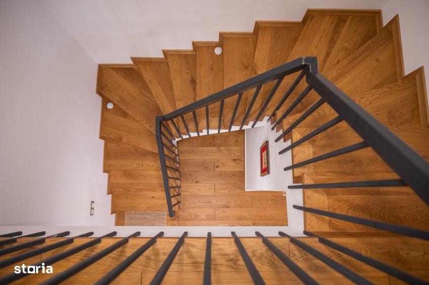 Apartament cu 4 camere în Străulești
