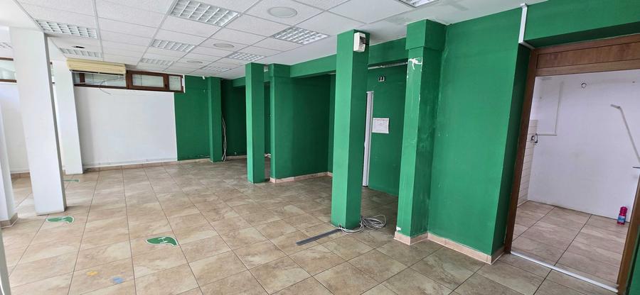 Spațiu comercial, de 110 mp, în Central