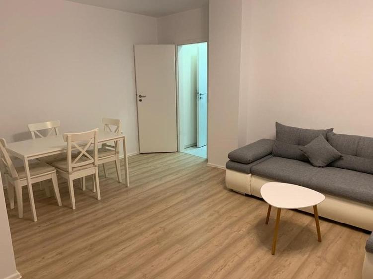 Apartament cu 2 camere semidecomandat în Romană