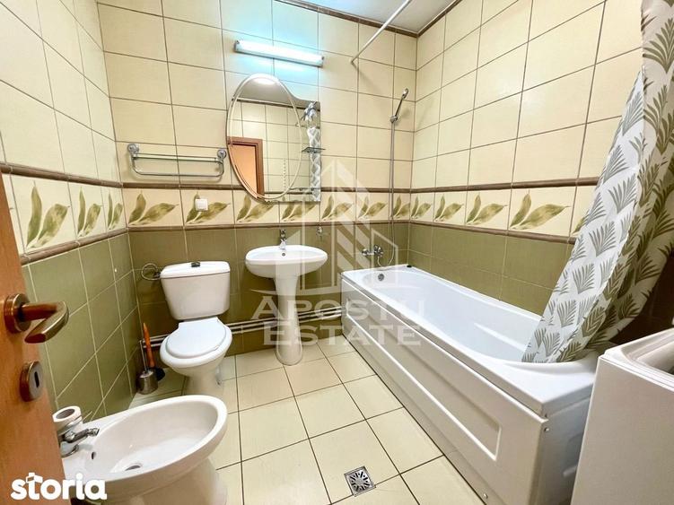 Apartament cu 3 camere, mobilat în Steaua