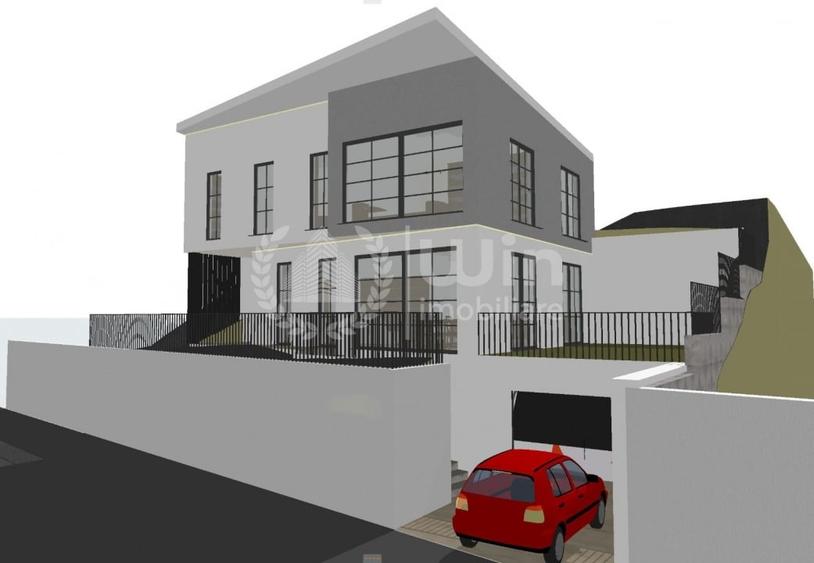 Casă individuală cu 4 camere cu Canalizare în Mănăștur