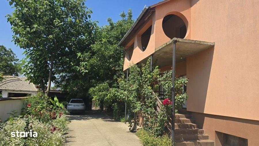 Casa cu etaj - centru Dudestii Vechi - 1