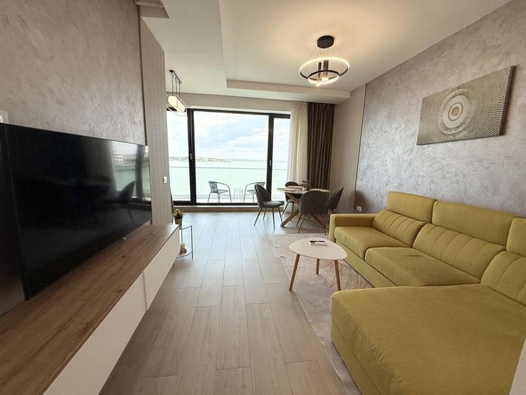 Apartament cu 2 camere decomandat în Palazu Mare