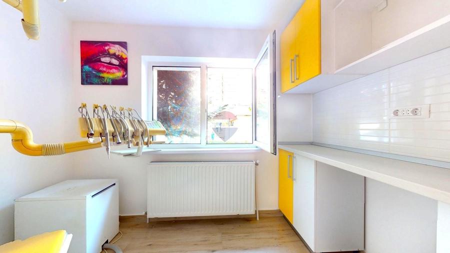 Apartament cu 2 camere decomandat în Calea București