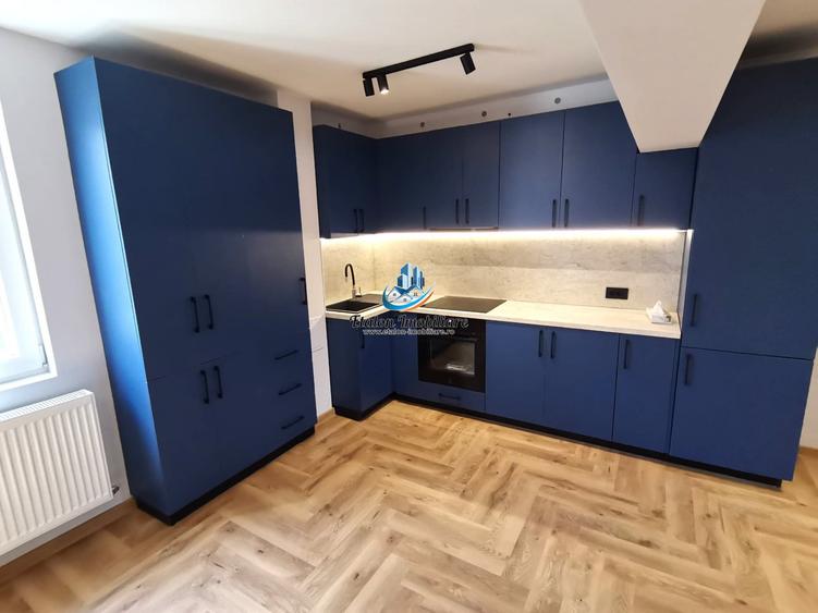 Apartament cu 3 camere decomandat în Precista