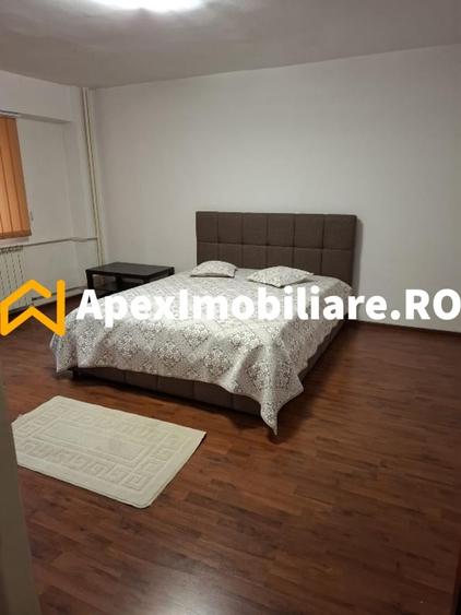Garsonieră decomandată, mobilată în Timpuri Noi