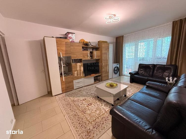 Apartament cu 2 camere decomandat în Costin Georgian