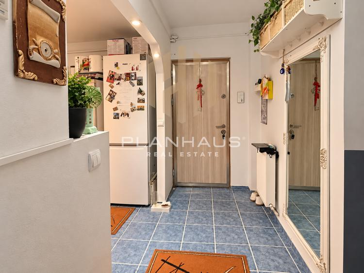 Apartament cu 3 camere decomandat în Hotvon