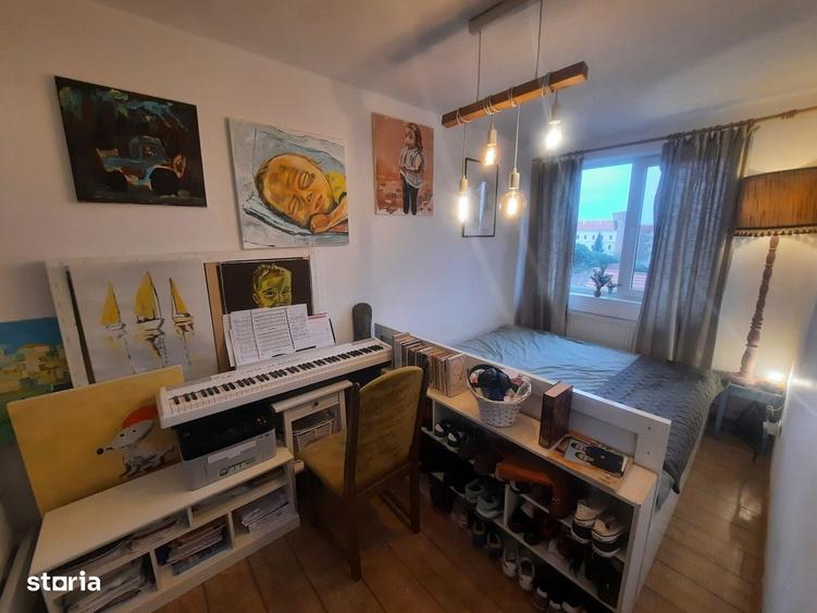 Vand Apartament 3 camere central Satu Mare - 10