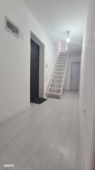 Apartament cu 3 camere decomandat în Splaiul Unirii