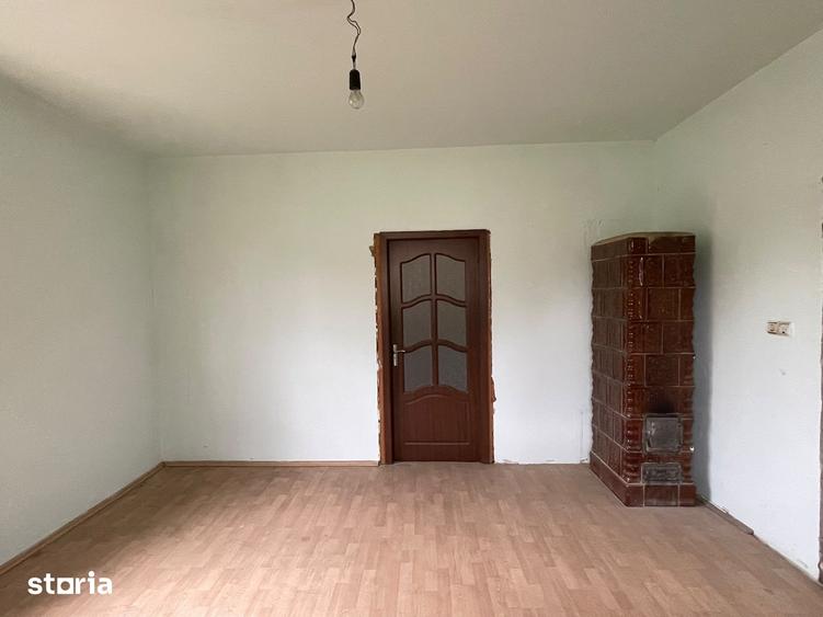 Casă cu 2 camere cu Canalizare în Tomnatic