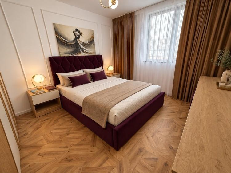 Apartament cu 4 camere decomandat în Faleza Nord