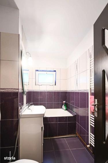 Apartament cu 2 camere semidecomandat în Rovine