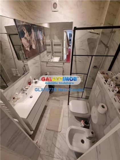 Apartament cu 5 camere decomandat, mobilat în Pache Protopopescu
