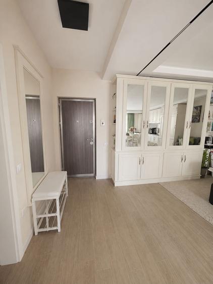 Apartament cu 2 camere în Florești